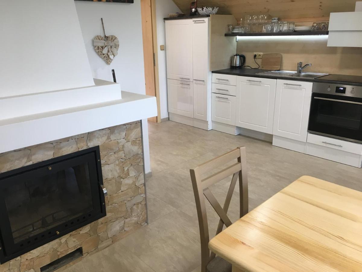 Ubytovani U Lisaka Foxe Villa Bulhary Luaran gambar